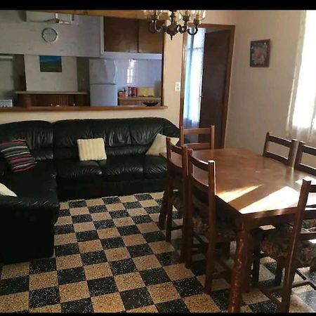 Grand Appartement 6 Pers,Lumineux,Avec Terrasse Sud De France Tuchan Екстериор снимка